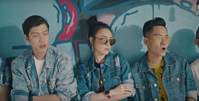 Showbiz 5/1: MV vũ đạo 'say rượu’ của Mỹ Tâm hút lượt xem khủng - ảnh 4