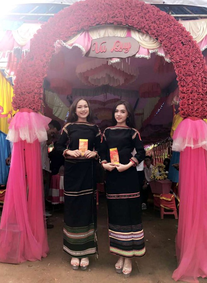 Những thiếu nữ Ê Đê gây 'bão' mạng - ảnh 3