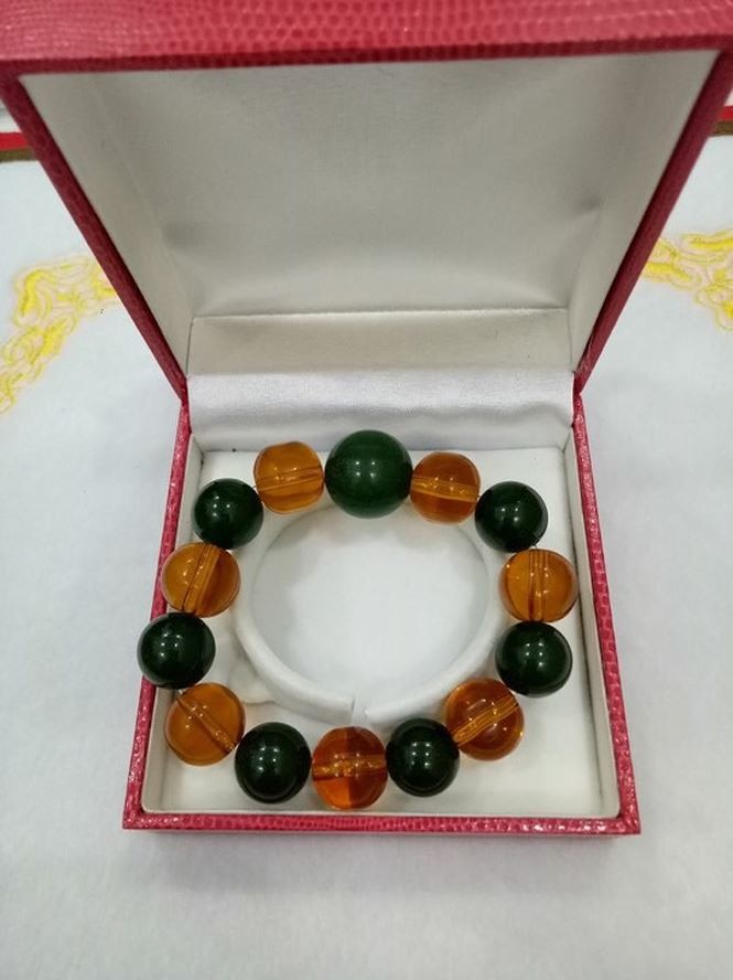 Lâm Khánh Chi hứa tặng quà cho Thủ môn Bùi Tiến Dũng