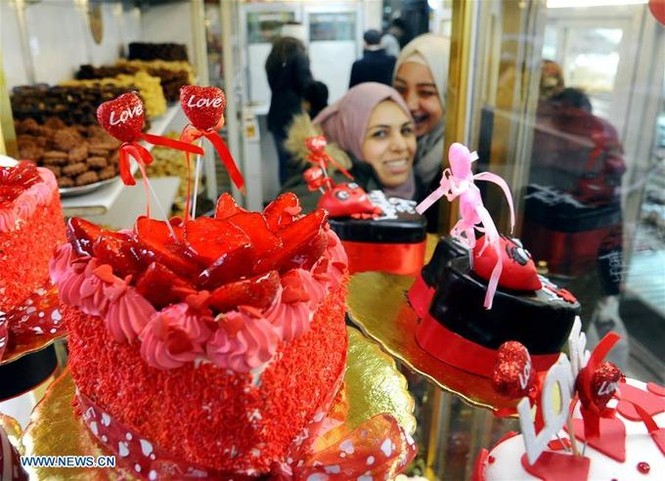 Không khí đón Valentine trên khắp thế giới - ảnh 2