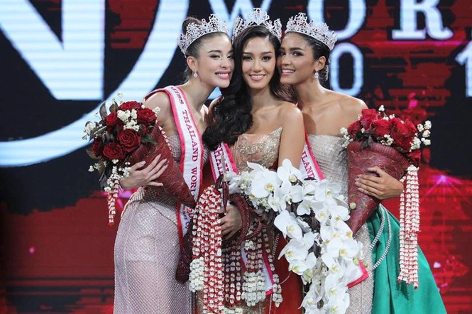 Showbiz 17/9: Người đẹp 19 tuổi đăng quang Hoa hậu Thế giới Thái Lan - ảnh 5