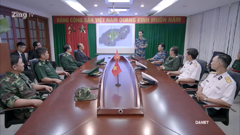 Những cảnh nào ở 'Hậu duệ mặt trời' khiến Bộ Quốc phòng yêu cầu sửa? - ảnh 4