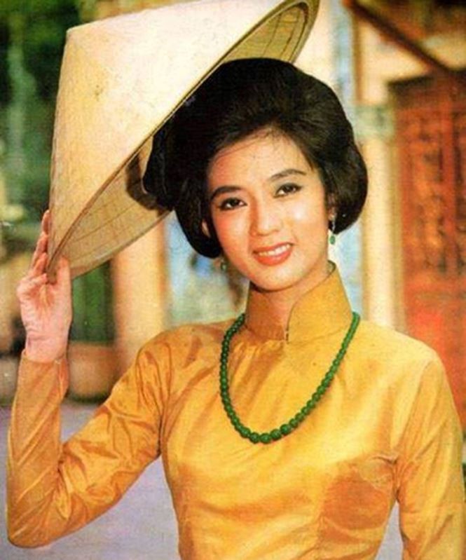 Nhìn lại ảnh thời trẻ của cố nghệ sĩ Thanh Nga nhân 40 năm ngày mất - ảnh 3