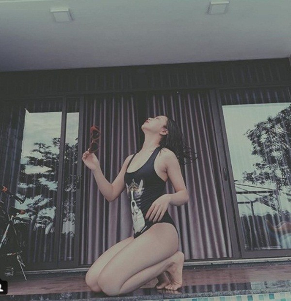 Bạn gái hotgirl của Quang Hải tung ảnh bikini cực 'nóng' - ảnh 5