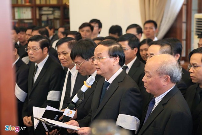 Lệ tuôn trào trong lễ truy điệu ông Nguyễn Bá Thanh - ảnh 1