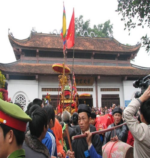 Thực hư đền cầu tự và chuyện quan Pháp được Thánh ban con - ảnh 1