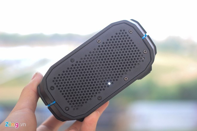 Loa hầm hố chống nước giá 2,8 triệu ở Việt Nam