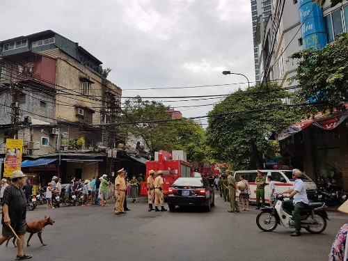 Hà Nội: Sập nhà 3 tầng, 2 người tử vong - ảnh 14