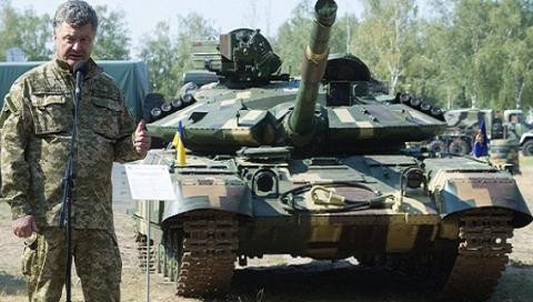Xe tăng Nga áp sát biên giới Ukraine: Dấu hiệu một cuộc chiến? - ảnh 2