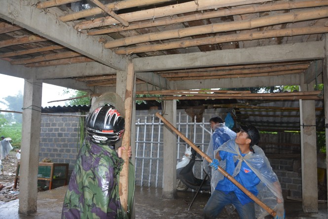 Lũ dữ tàn phá miền tây Yên Bái: 15 người chết và mất tích - ảnh 3