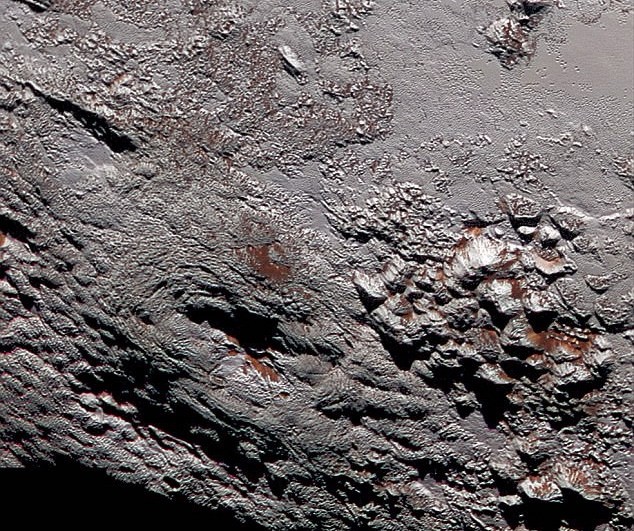NASA có phát hiện bất ngờ ở rìa Hệ Mặt trời - ảnh 1