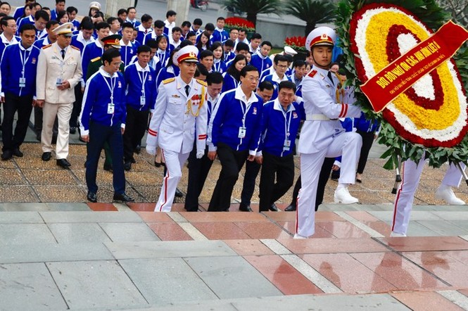 Ngày đầu tiên ĐH Đoàn toàn quốc lần thứ XI - ảnh 59