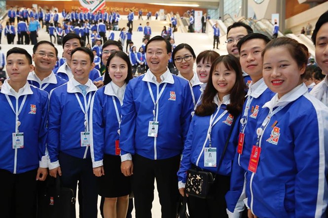 Ngày đầu tiên ĐH Đoàn toàn quốc lần thứ XI - ảnh 40