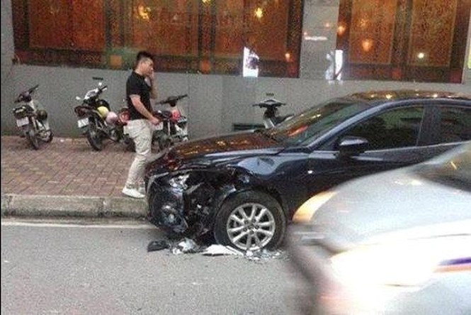 Hà Nội: Lái xe 'điên' đâm va hàng loạt người đi đường - ảnh 2