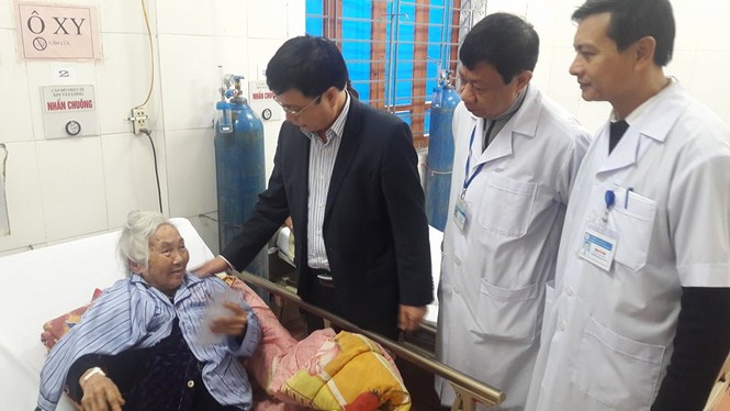 QUĨ TẦM VÓC VIỆT TẶNG QUÀ TẾT NGƯỜI DÂN NAM ĐÀN QUÊ BÁC - ảnh 1
