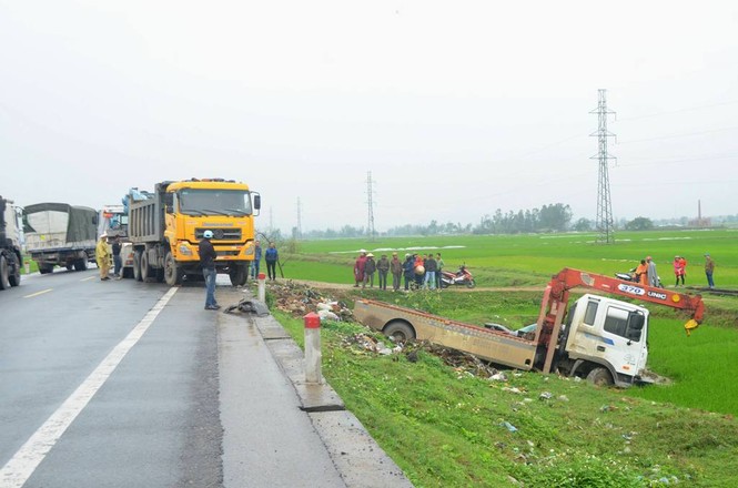 Hai người phụ nữ tử vong trong ngày lễ sau vụ tai nạn kinh hoàng - ảnh 1