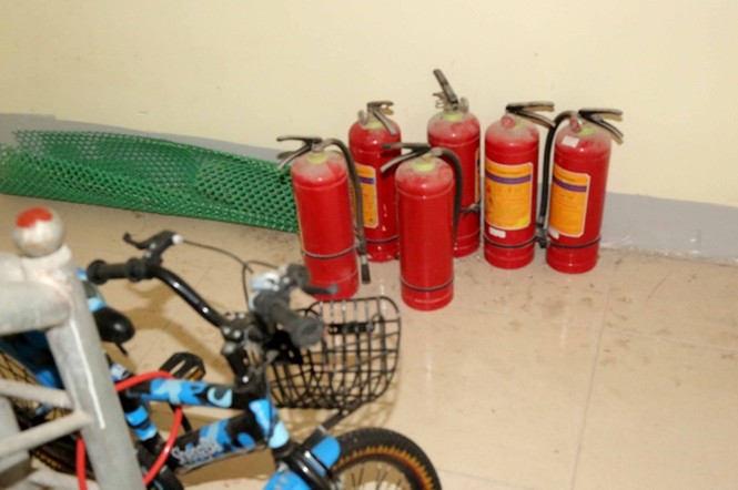 Hàng loạt vi phạm quy định về PCCC ở các chung cư TP Vinh - ảnh 3