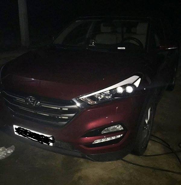 Người đàn ông hoảng hồn phát hiện quả mìn gần phát nổ dưới gầm xe - ảnh 2