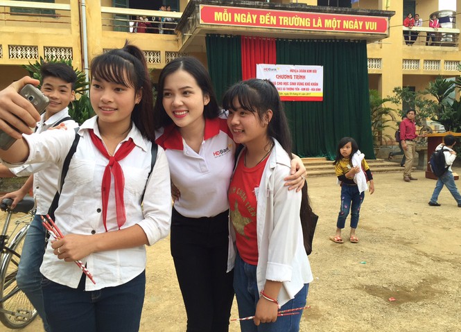 Người đẹp và nghìn chiếc áo ấm - ảnh 4