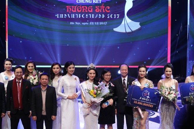 Ngắm nhan sắc Hoa khôi 'Hương sắc Liên Việt' - ảnh 1