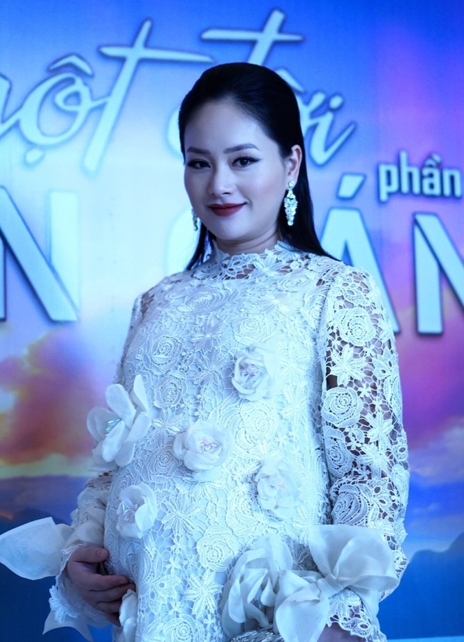 Lan Phương mang bầu vẫn 'điên loạn vì Cả một đời ân oán' - ảnh 2