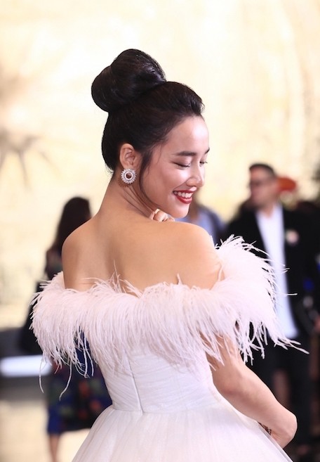 Nhã Phương quyến rũ yêu kiều khó rời mắt - ảnh 4