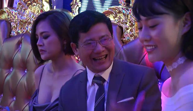 Quỳnh búp bê tập 9: Quỳnh 'hút' khách làng chơi khiến My sói 'sôi máu' - ảnh 2