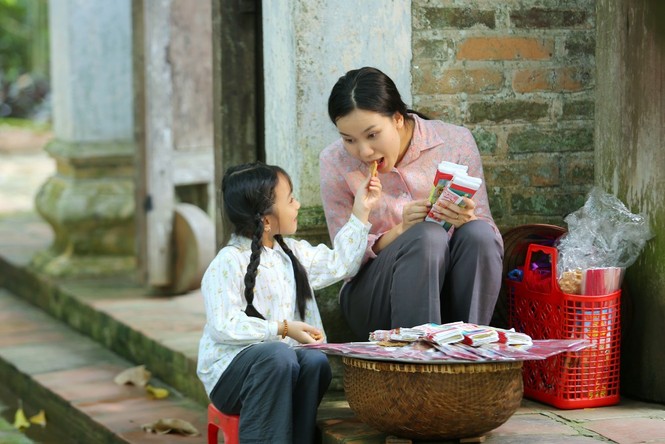Ngày 20/10 nghe Lương Nguyệt Anh da diết hát 'Nhớ lời mẹ ru' - ảnh 1