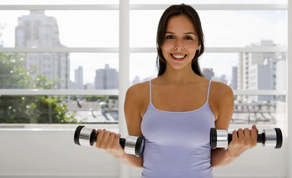 Bí quyết ngăn ngực chảy xệ - ảnh 1