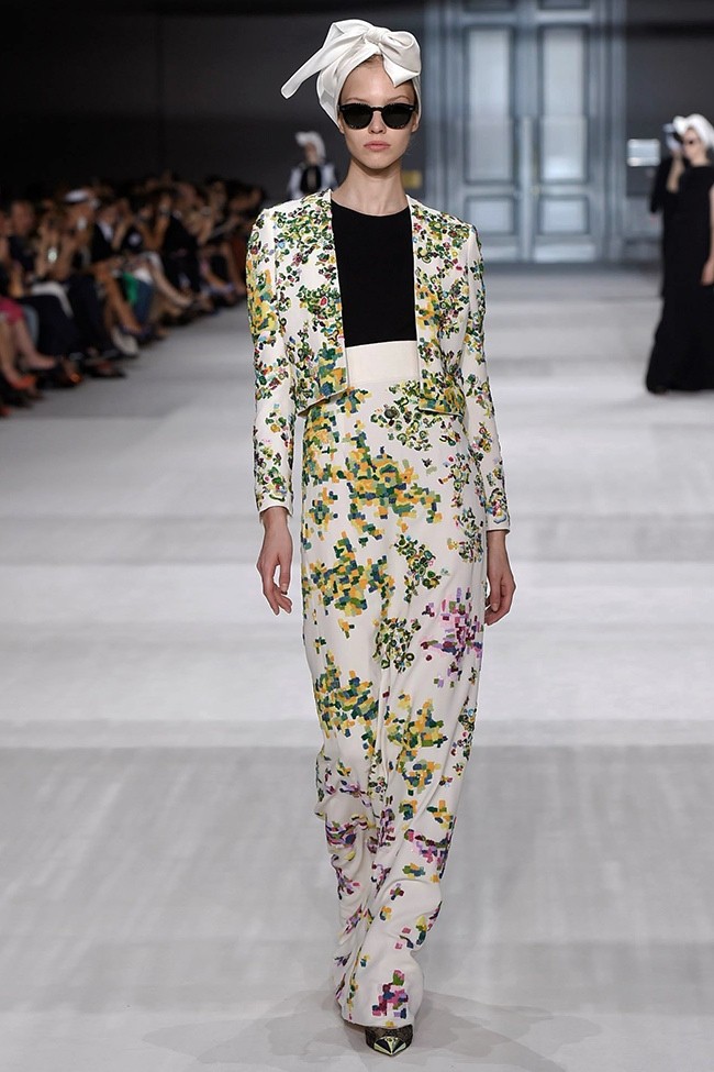 Những nàng thơ yêu kiều của Giambattista Valli - ảnh 19
