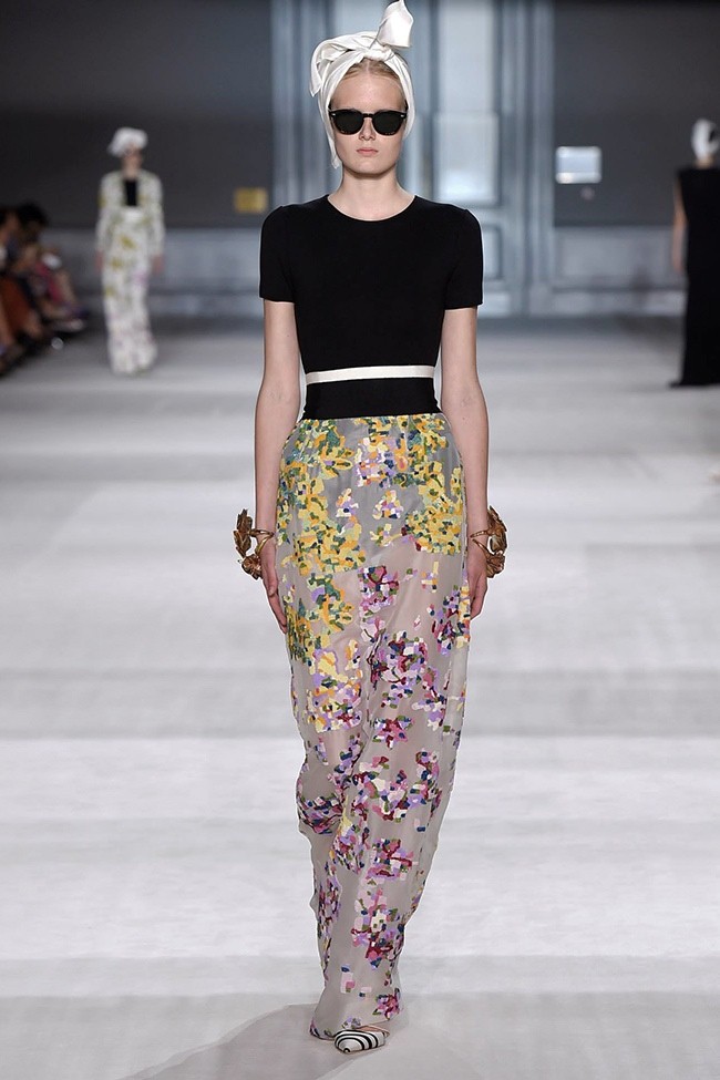 Những nàng thơ yêu kiều của Giambattista Valli - ảnh 20