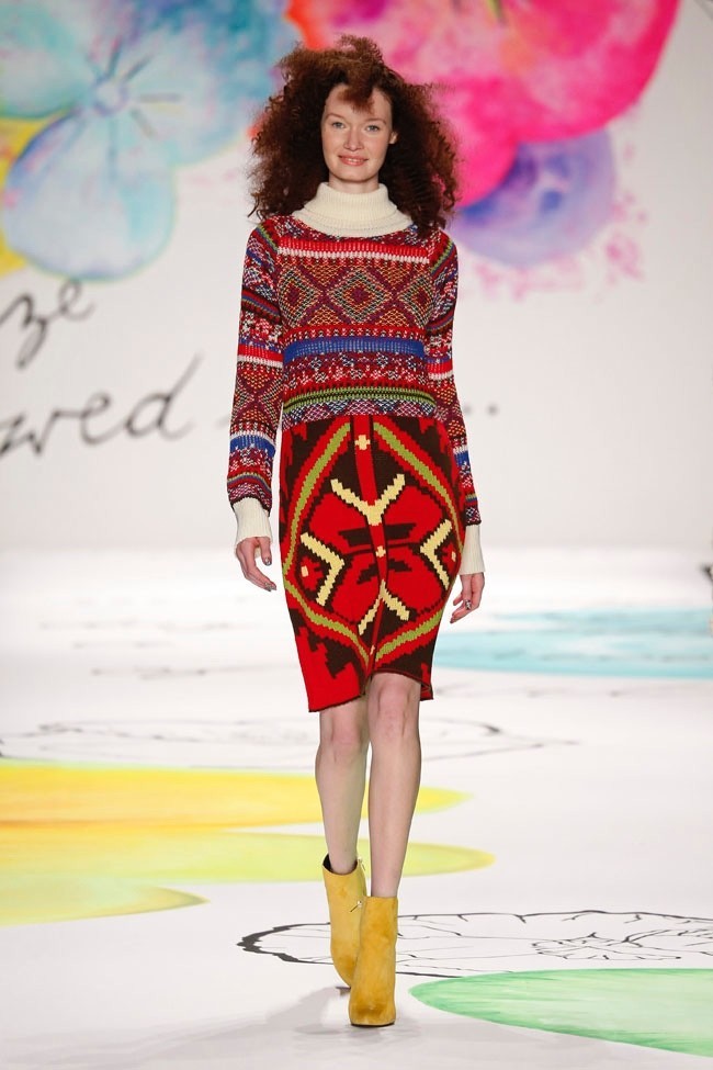 Bừng nở sắc hoa trong BST thu đông 2015 của Desigual - ảnh 7