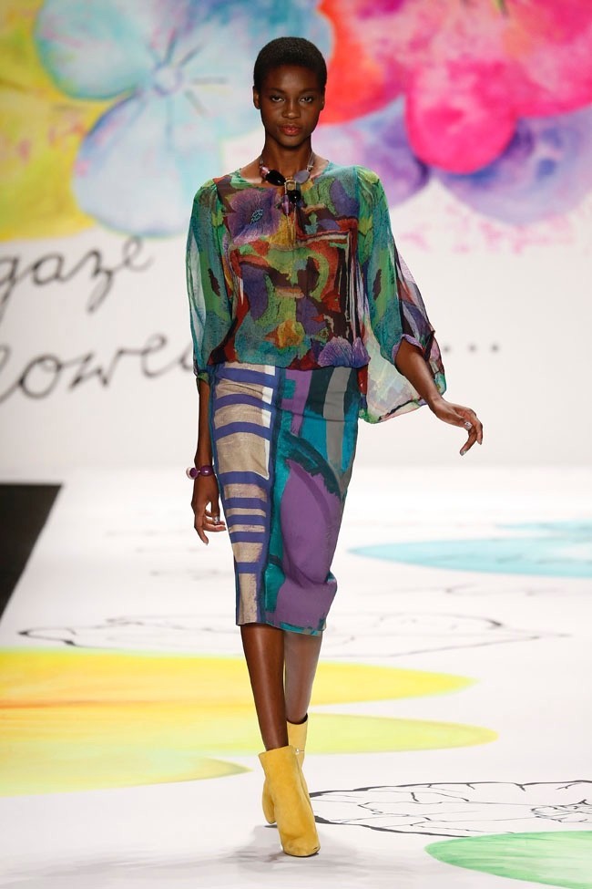 Bừng nở sắc hoa trong BST thu đông 2015 của Desigual - ảnh 10