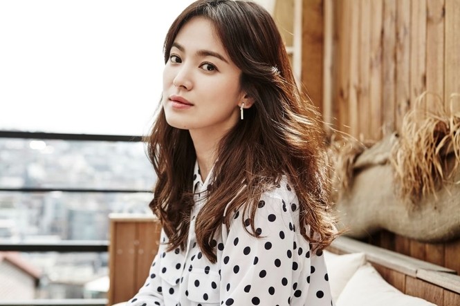 Song Hye Kyo không hổ danh mỹ nhân mặt mộc đẹp nhất xứ Hàn - ảnh 2