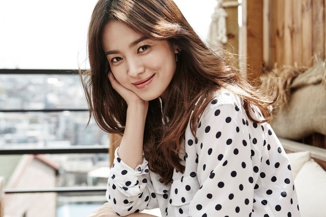 Song Hye Kyo không hổ danh mỹ nhân mặt mộc đẹp nhất xứ Hàn - ảnh 1
