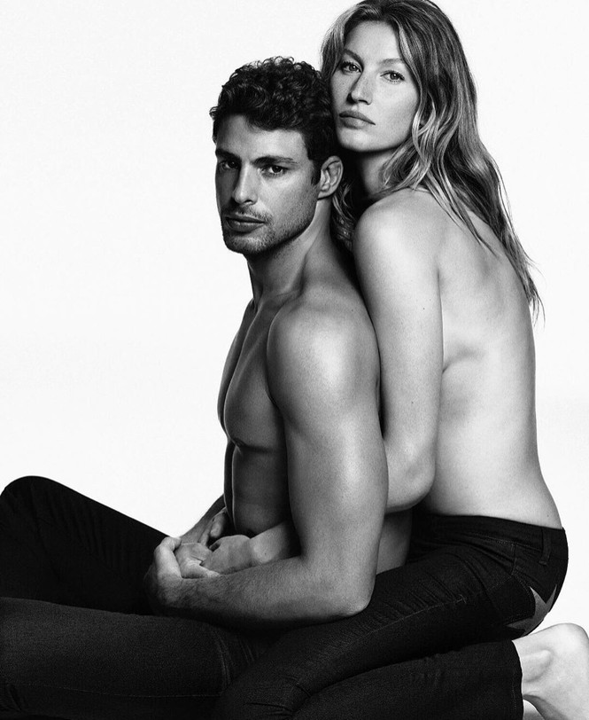 Gisele Bundchen táo bạo bán nude tình tứ bên trai lạ - ảnh 4