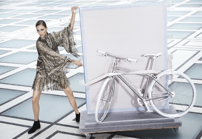 Roberto Cavalli, Chanel, Anja Rubik, Ba Lan - ảnh 8