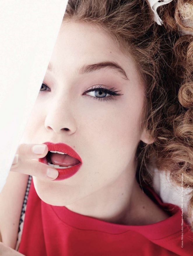 Gigi Hadid, Max Mara, Bella Hadid - ảnh 5
