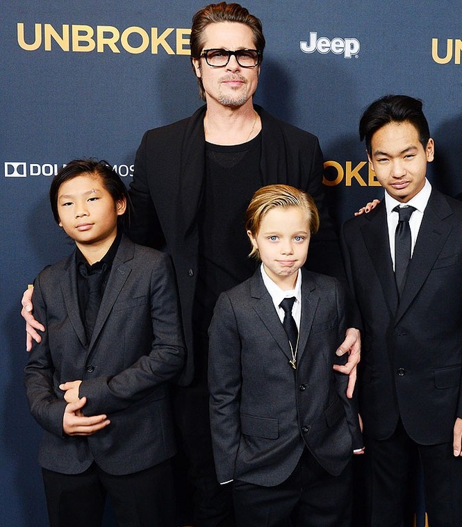 Angelina Jolie,Brad Pitt,Jennifer Aniston,Hollywood - ảnh 7