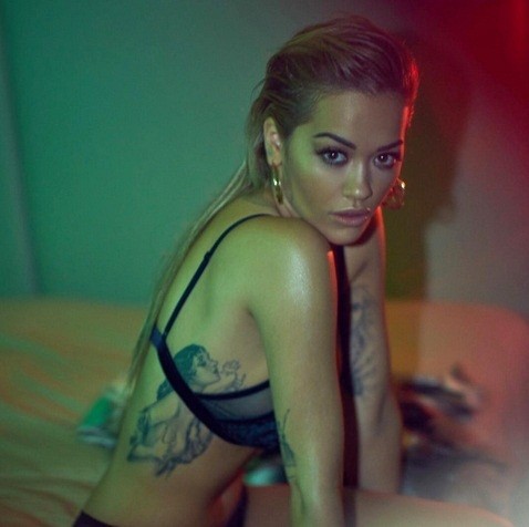 Rita Ora, DJ Calvin Harris, Taylor Swift, công chúa nhạc đồng quê - ảnh 3