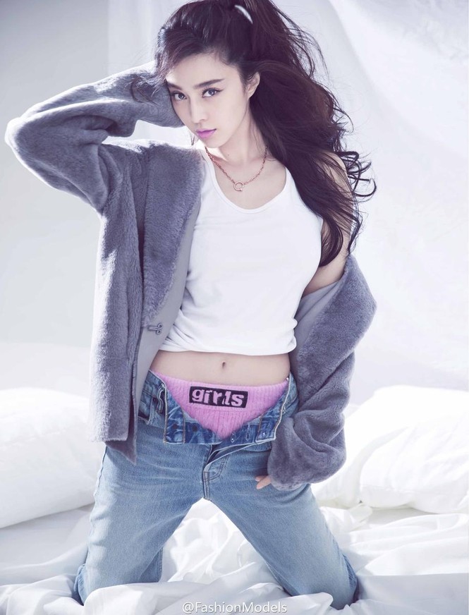 trang phục,phong cách,tạp chí,danh tiếng,tạo dáng,showbiz,sành điệu,biểu cảm, Phạm Băng Băng, Lý Thần, đôi uyên ương, nàng Võ Mị Nương - ảnh 3