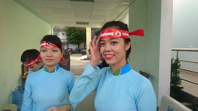 Chủ Nhật Đỏ 2017, Báo Tiền Phong - ảnh 90