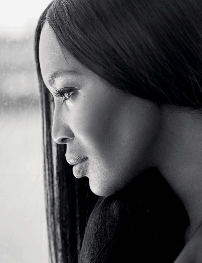 Naomi Campbell, báo đen - ảnh 4