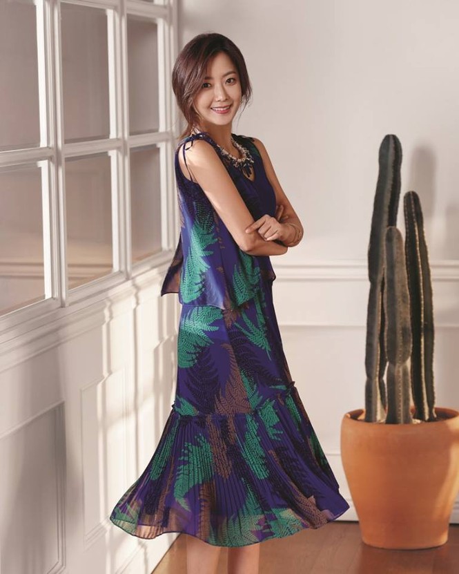 40 tuổi, Kim Hee Sun vẫn xứng danh nữ thần sắc đẹp - ảnh 15