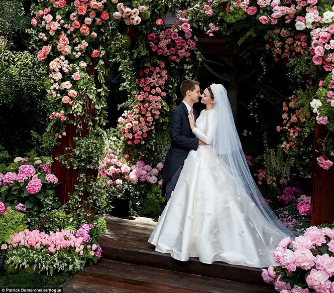 đám cưới Miranda Kerr - Evan Spiegel - ảnh 1