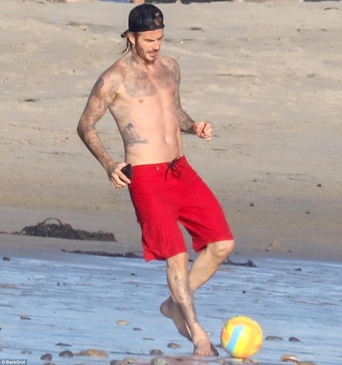 Cô bé Harper 6 tuổi vẫn được bố David Beckham bế bồng - ảnh 7