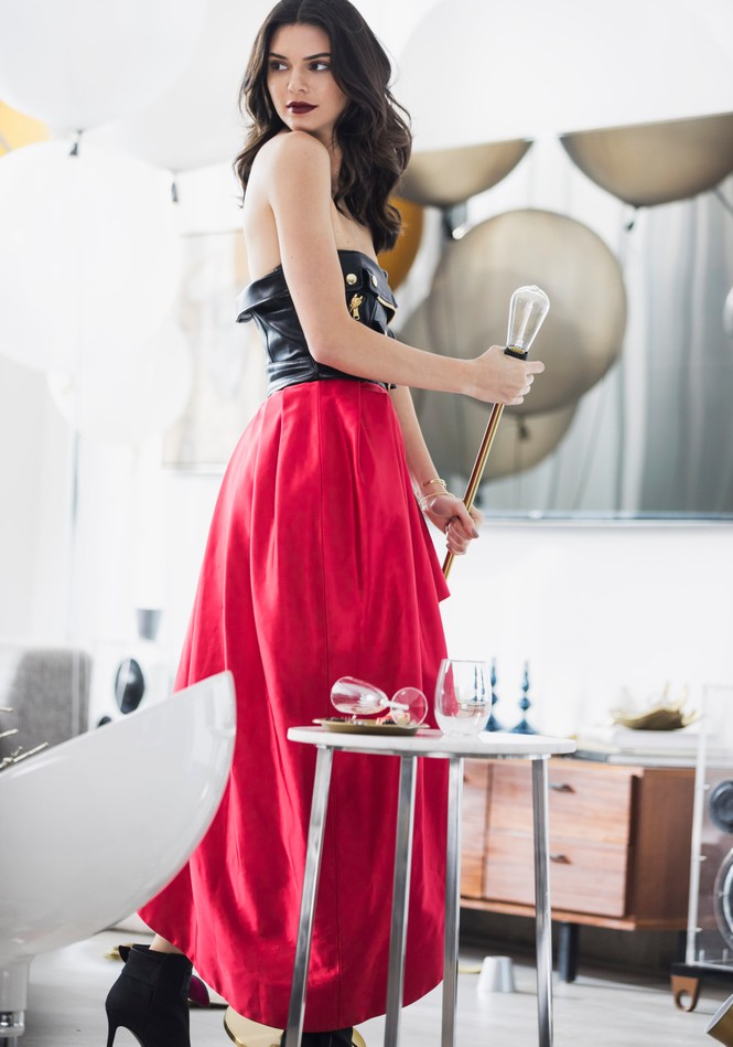 Biệt thự sân vườn hồ nước tuyệt đẹp của ‘chân dài’Kendall Jenner - ảnh 15