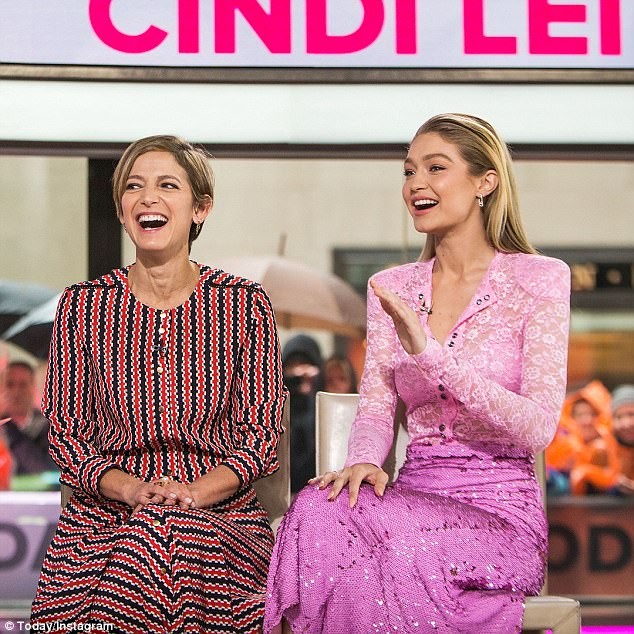 Gigi Hadid vồ ếch - ảnh 9
