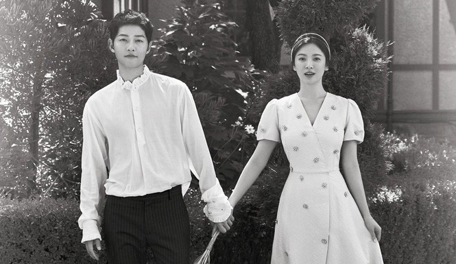 đám cưới Song Hye Kyo - Song Joong Ki, Song Hye Kyo được tặng quà cưới vòng vàng long phụng - ảnh 4