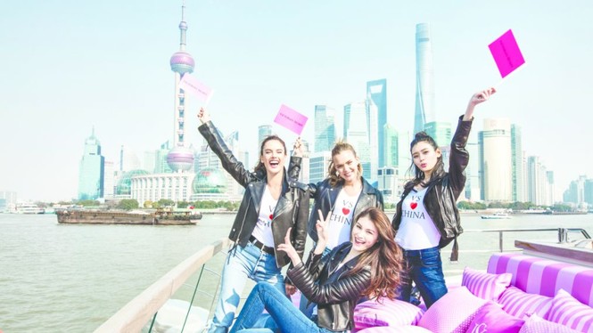 Dàn ‘chân dài’ Victoria's Secret đến Thượng Hải diễn show nội y lớn nhất năm - ảnh 10